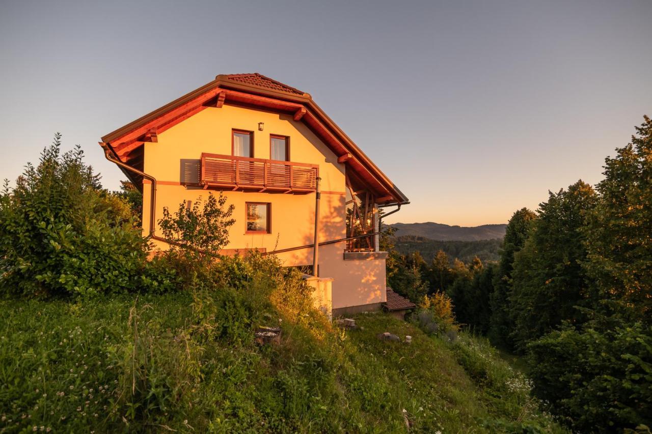 Holiday Home Razglednik Logatec Εξωτερικό φωτογραφία