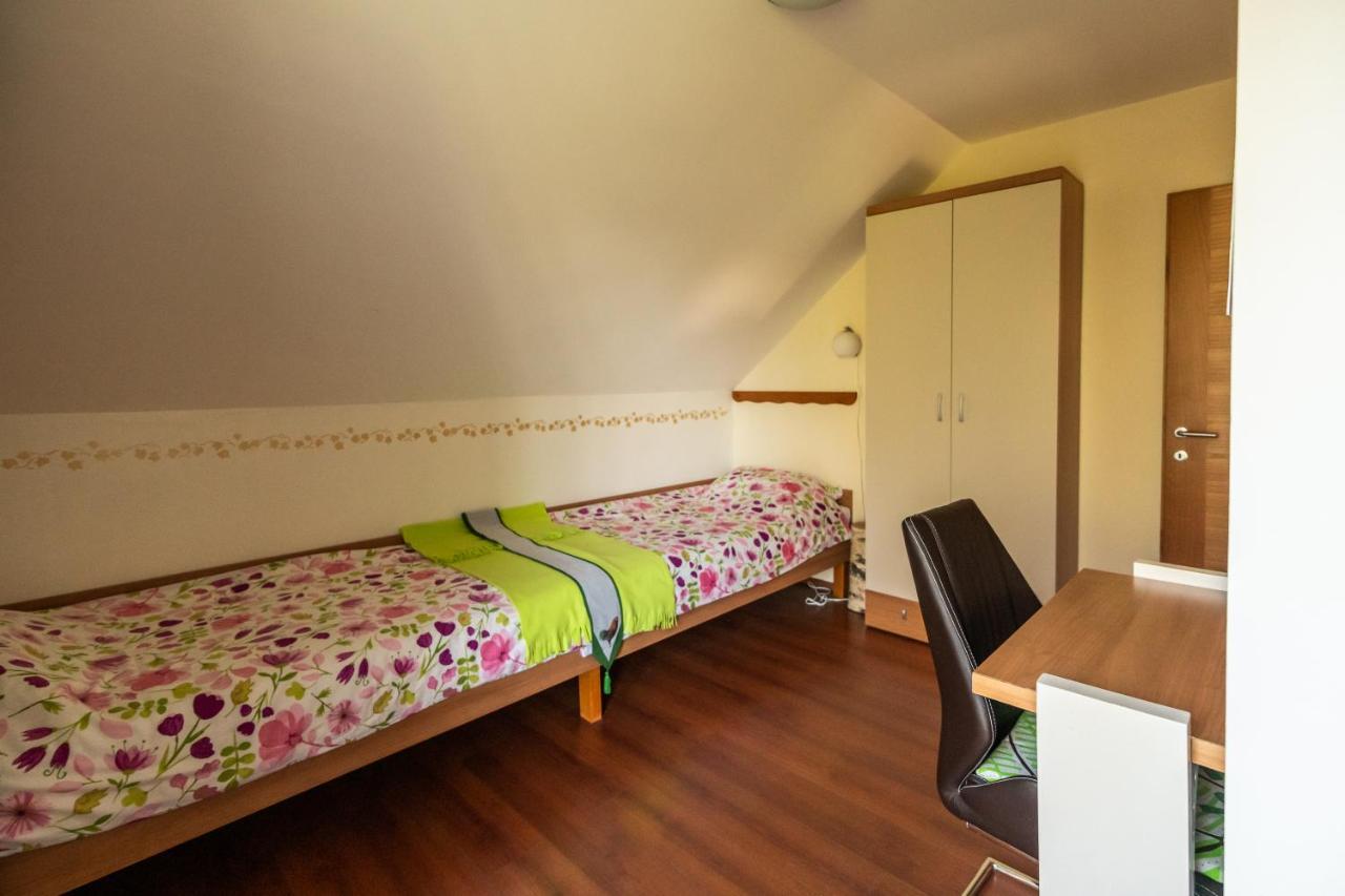 Holiday Home Razglednik Logatec Εξωτερικό φωτογραφία