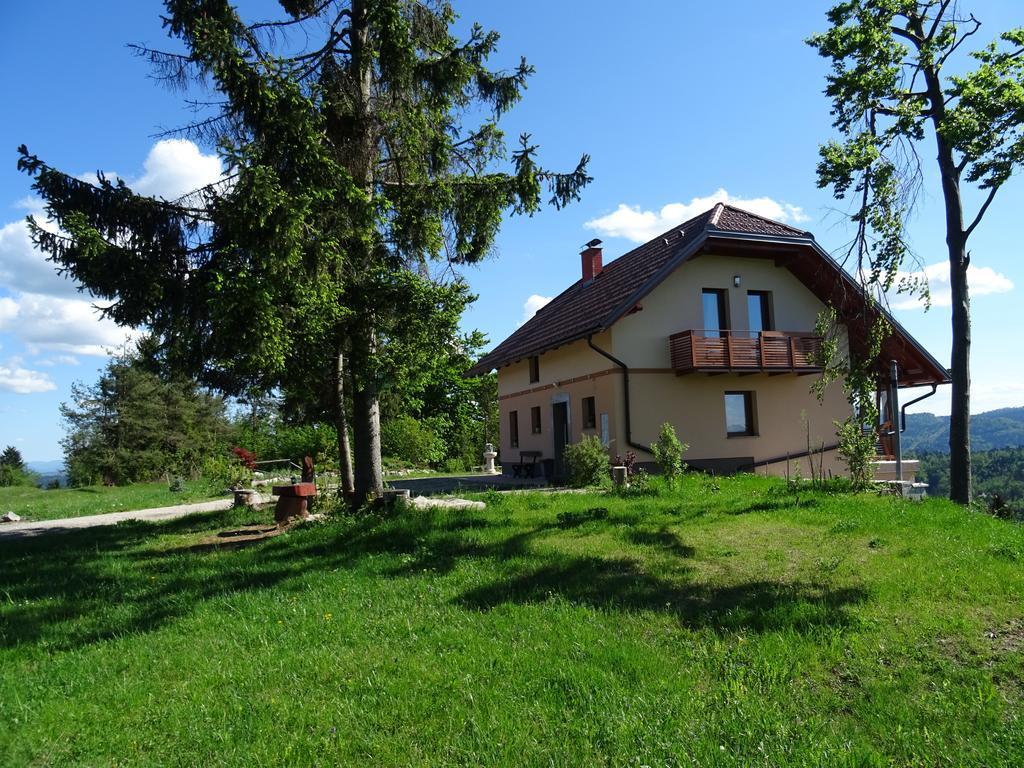 Holiday Home Razglednik Logatec Εξωτερικό φωτογραφία